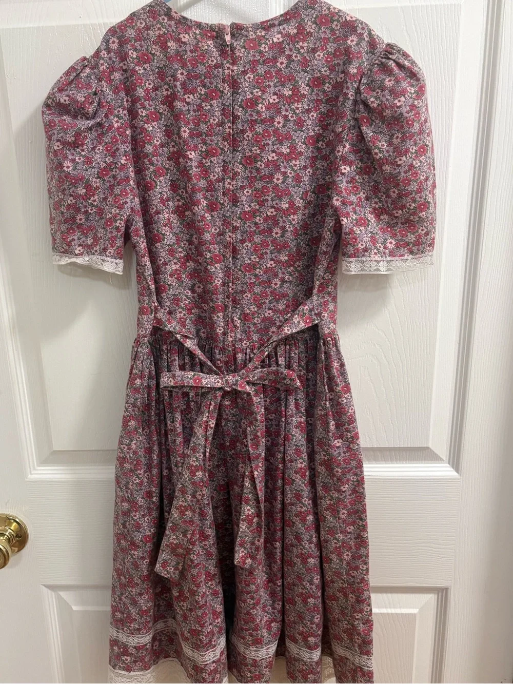 Gunne Sax by Jessica McClintock vintage 1970s prairie-style dress